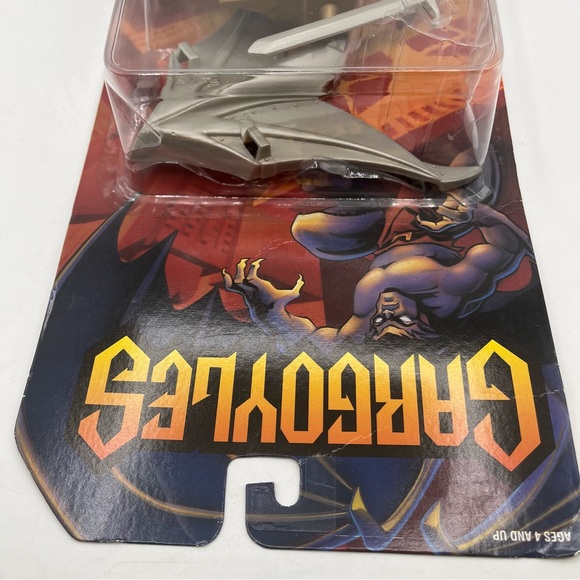 VINTAGE Kenner Gargoyles BRONX Action Figure with Attack Jaw and Wings 1995 - Picture 6 of 10